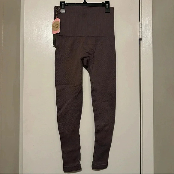 NWT Savvi Sommer leggings brownish purple size M - Picture 4 of 10